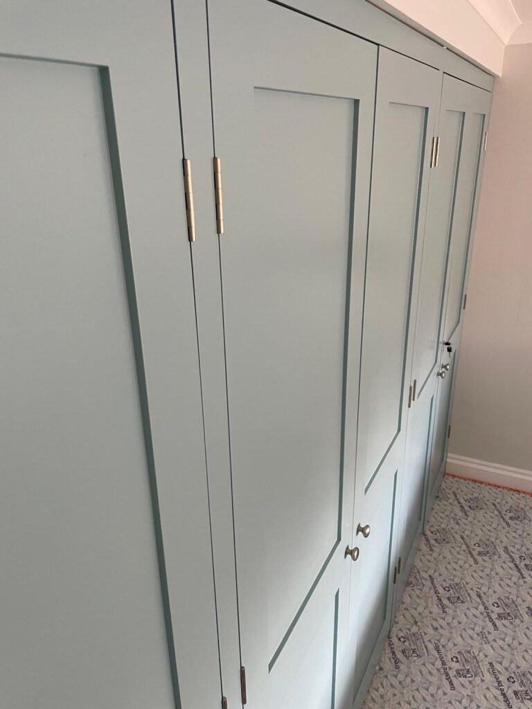 Castle Cary Storage Suite Side on - Arkora Design